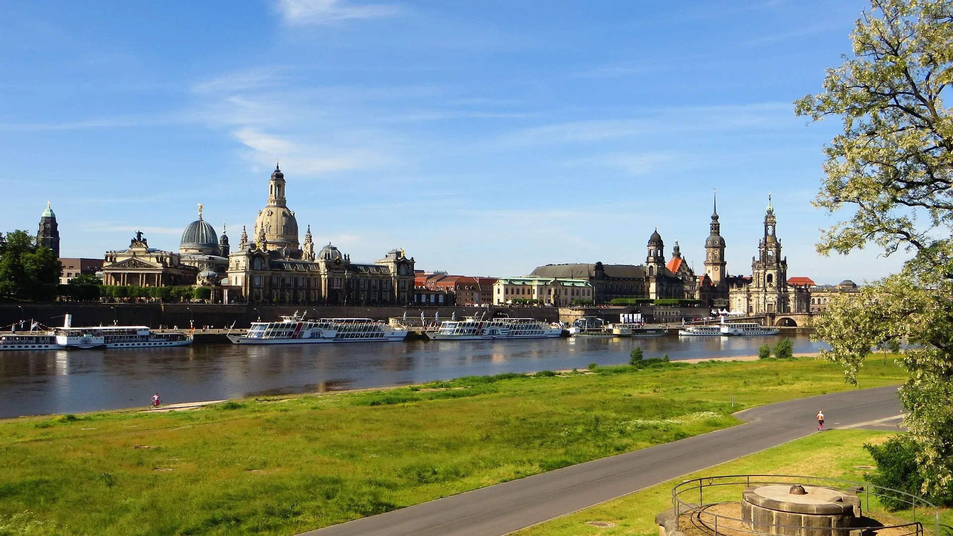 Radisson Blu Park Hotel & Conference Centre Dresden 4*,