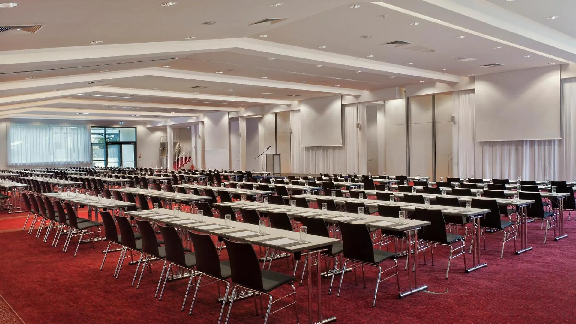 Radisson Blu Park Hotel & Conference Centre Dresden 4*,